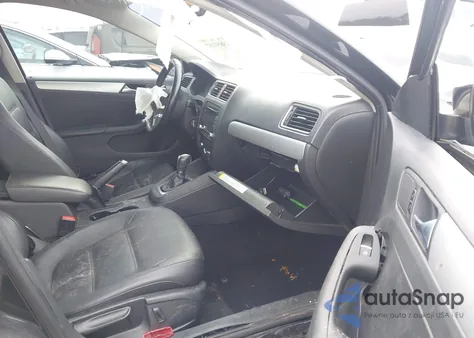 2013 Volkswagen Jetta Se from USA, damaged, VIN 3VWDP7AJ3DM376351